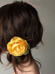 2012最新唯美編發盤發發型 宛若仙子降臨人間，美發飾品銷售新風尚